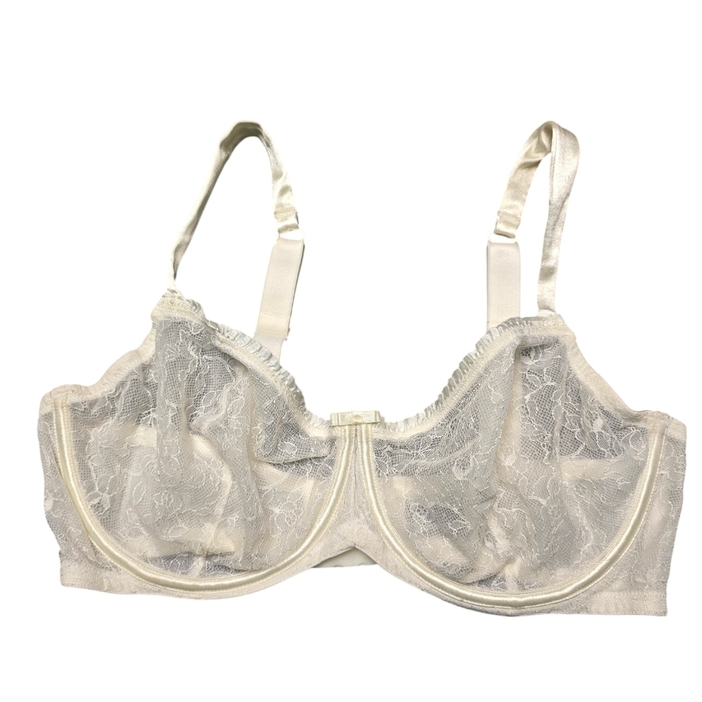 Paramour by Felina Women's Cream Lace unlined Bra 36DD